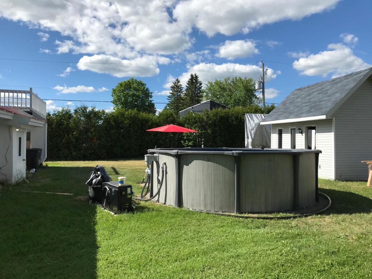 La Maison Du Village, Spa Shawinigan Buitenkant foto