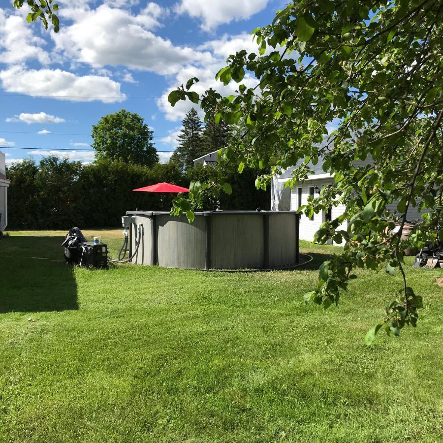La Maison Du Village, Spa Shawinigan Buitenkant foto